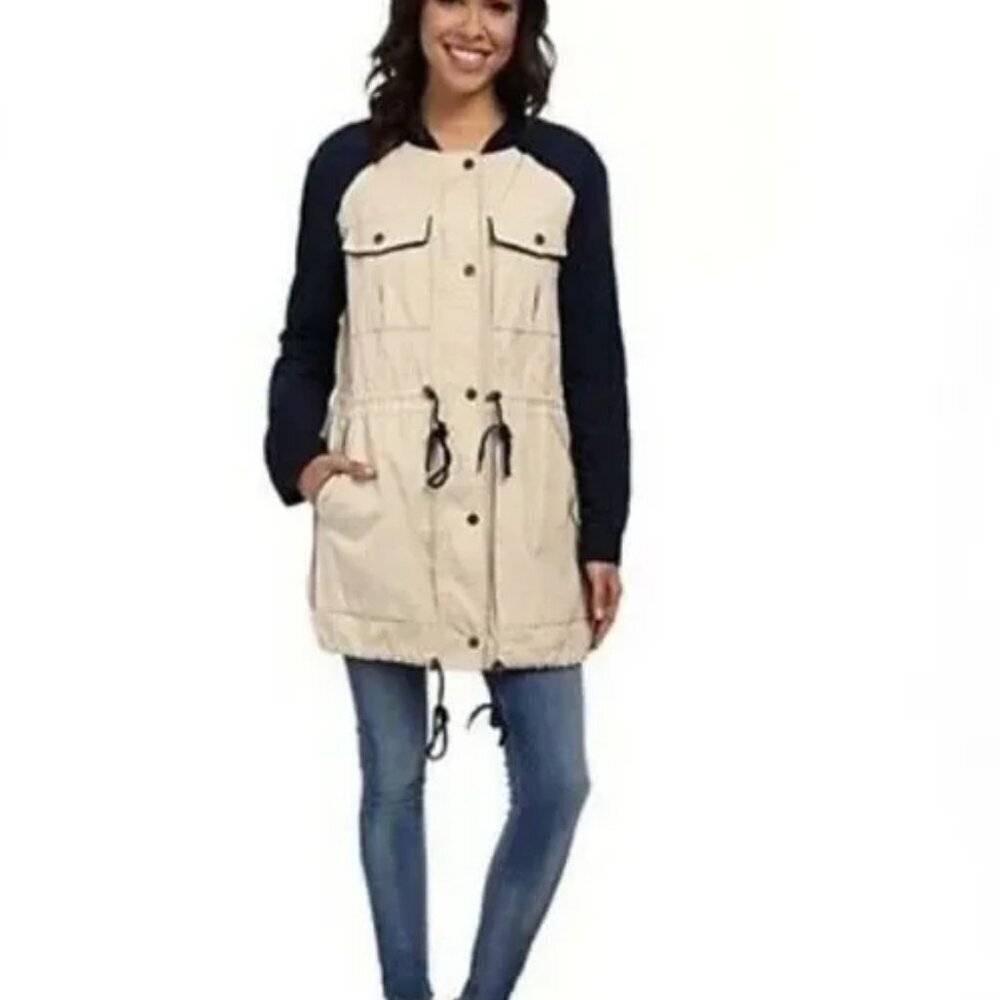 BCBGMaxAzria Maria Trench Coat Women's Size M/L Oatmeal Navy Blue Color-Blocked